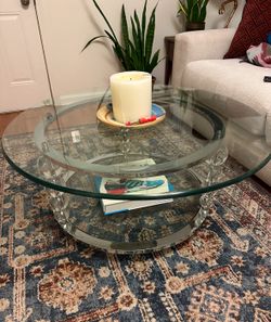 Glass table great condition
