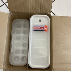 Case Of 24 Hard Plastic Egg Containers(comes With Lids)