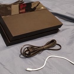 PlayStation 4 (USED) w/ 1 Controller 