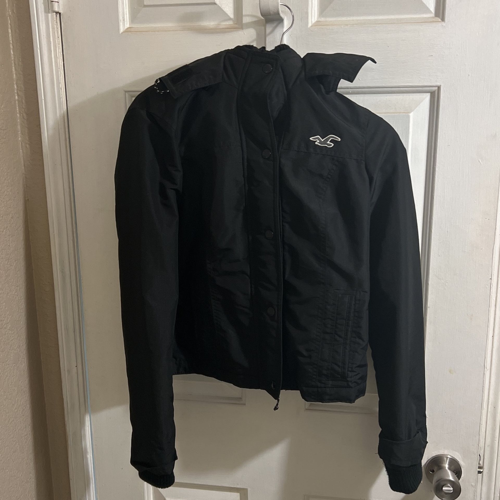 Hollister Jacket $30 Size small 