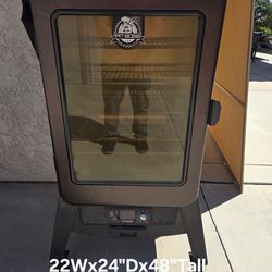 Pit Boss PBV7P1 Copperhead 7 Series Vertical Pellet Smoker