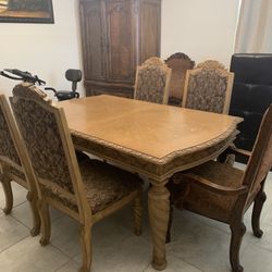Dining Table  With  6 Chairs  + Chandelier 