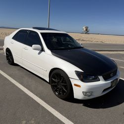 Lexus is300