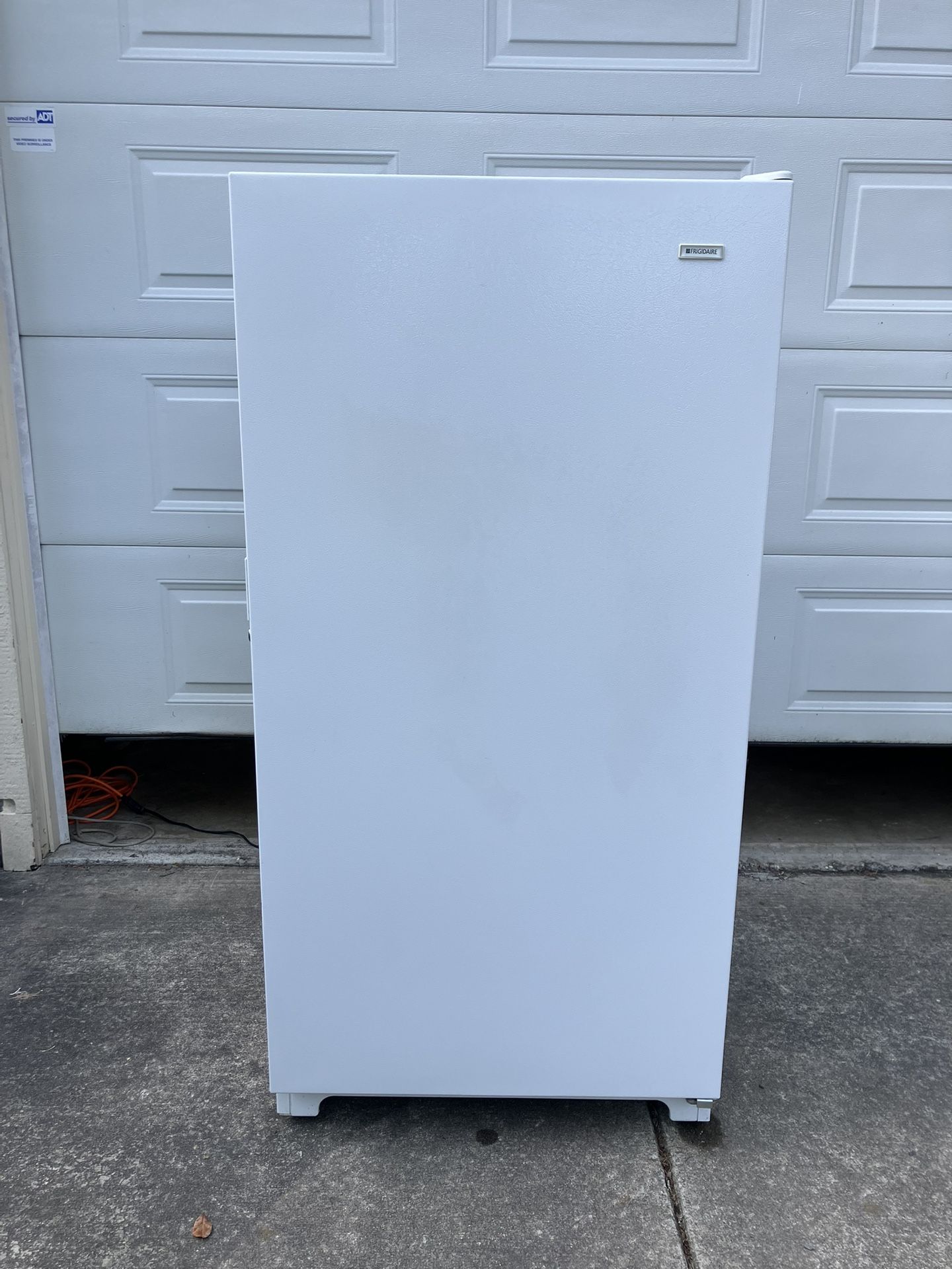 GREAT DEAL on a Large "FRIGIDAIRE" Upright Freezer!