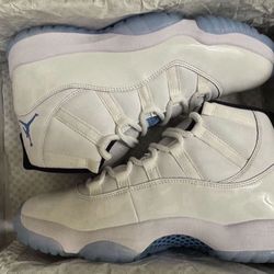 Air Jordan Retro 11 (LEGEND BLUE) PRICE IS FIRM(NO TRADES) 