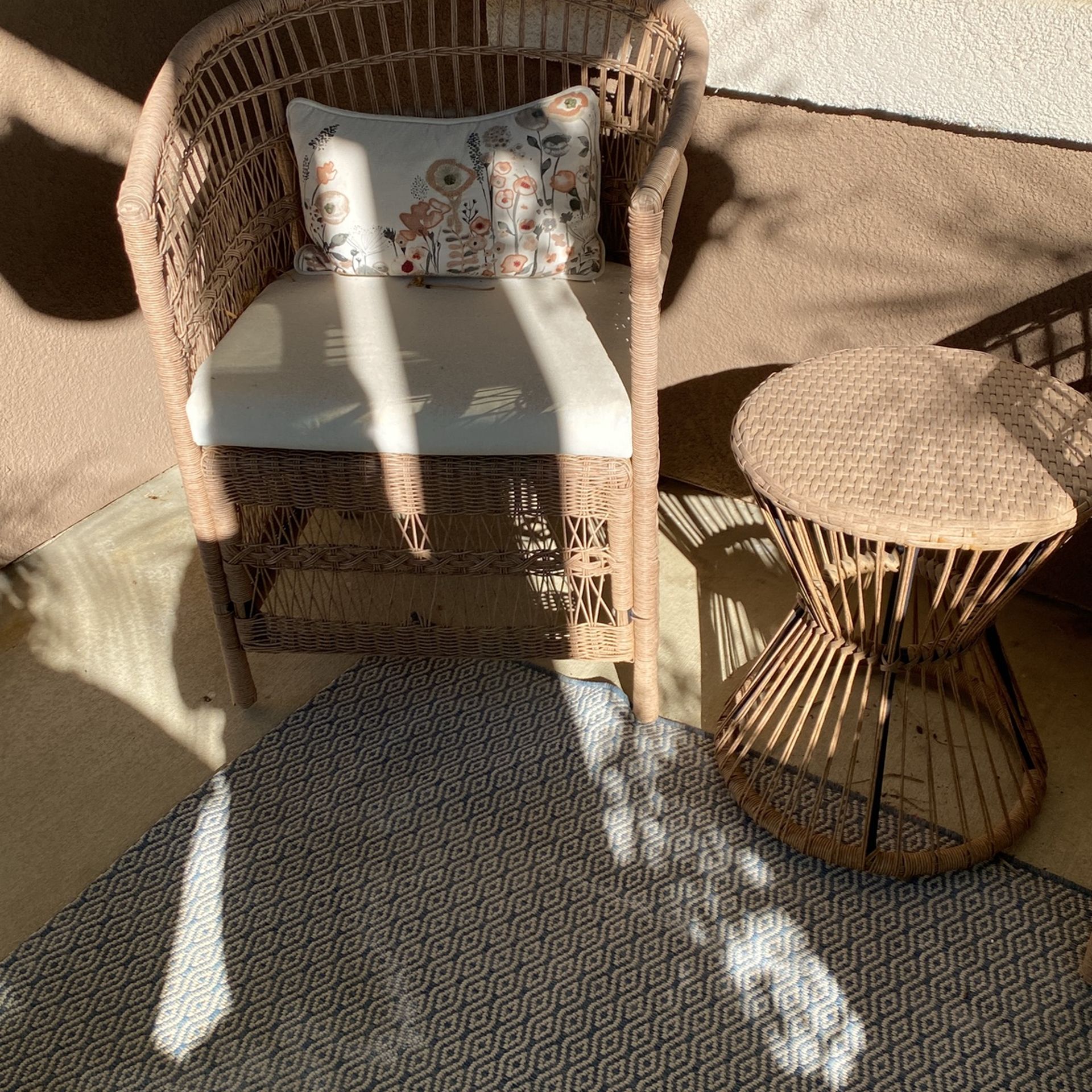 Patio/porch Furniture