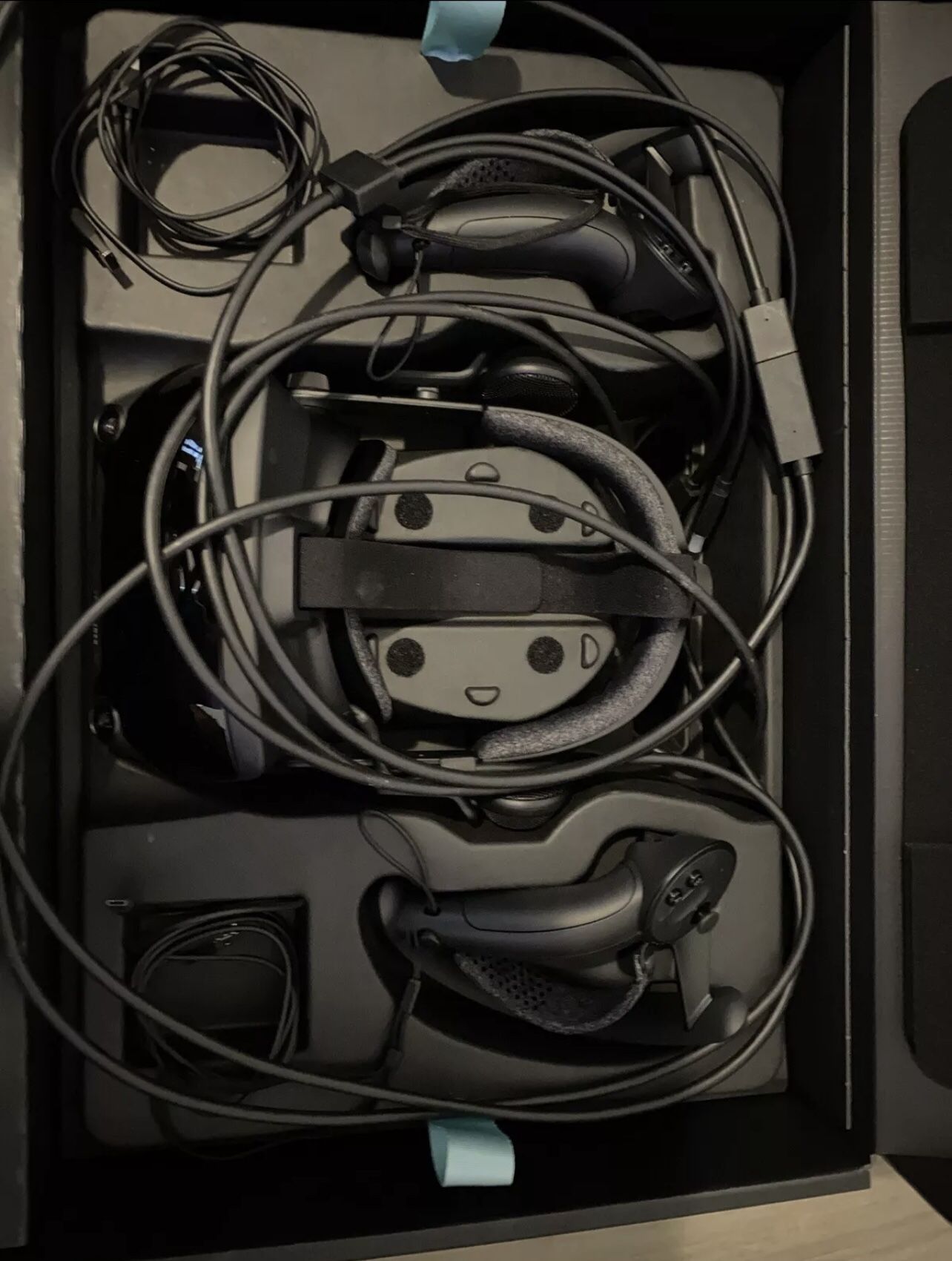 Valve Index Vr + HTC vive 3.0 trackers •