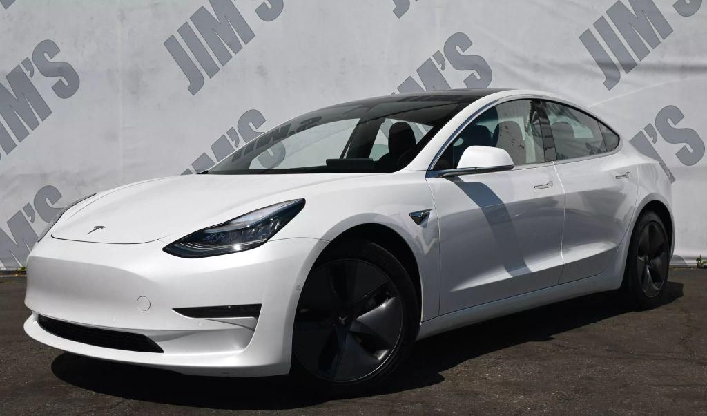 2020 Tesla Model 3