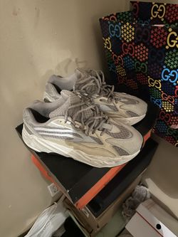 Yeezy 700