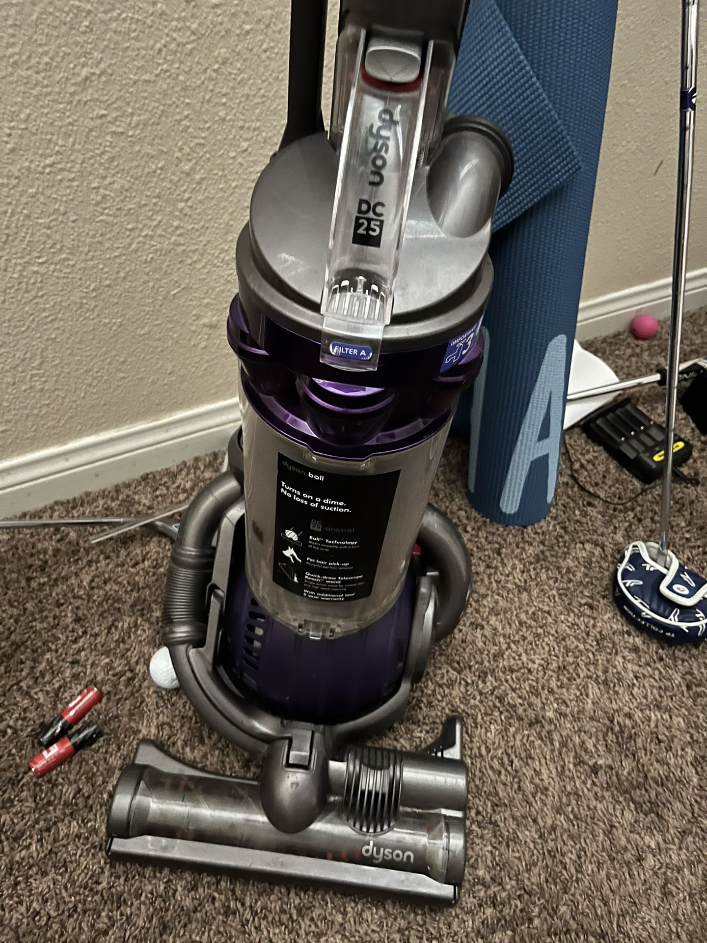 Dyson Vacuum 