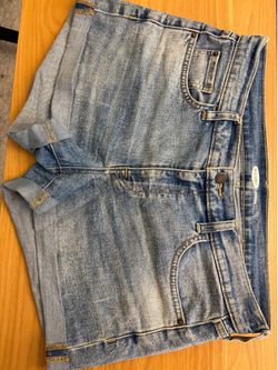 Women’s Jean shorts medium wash