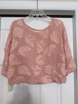 Brand New Wilfred Peach Leaf Embroidered Crop Blouse - Size Medium
