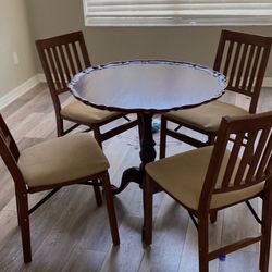 Mahogany Pie Table, 30” Diameter. Regular Dining Hight When Flipped Open. 
