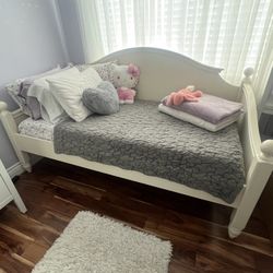 Twin bed Frame For Sale, Mattress Not Included