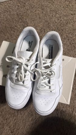 Size 10 Reebok