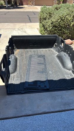 2017 Ford F250 bed liner FREE!!!!!