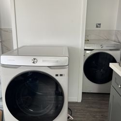 Samsung Bespoke AI Washer & Dryer 