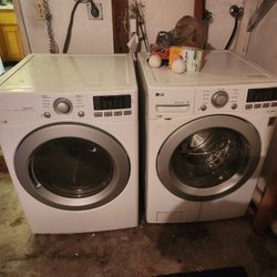 Washer And Dryer Set