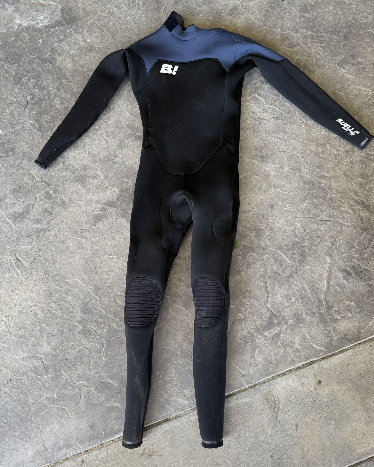 Buell wetsuit Boys Size 12