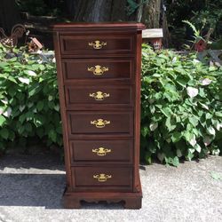 Vintage Bassett 6 Drawer Lingerie Dresser.  24” Wide 18” Deep 54” High. Solid Wood. 