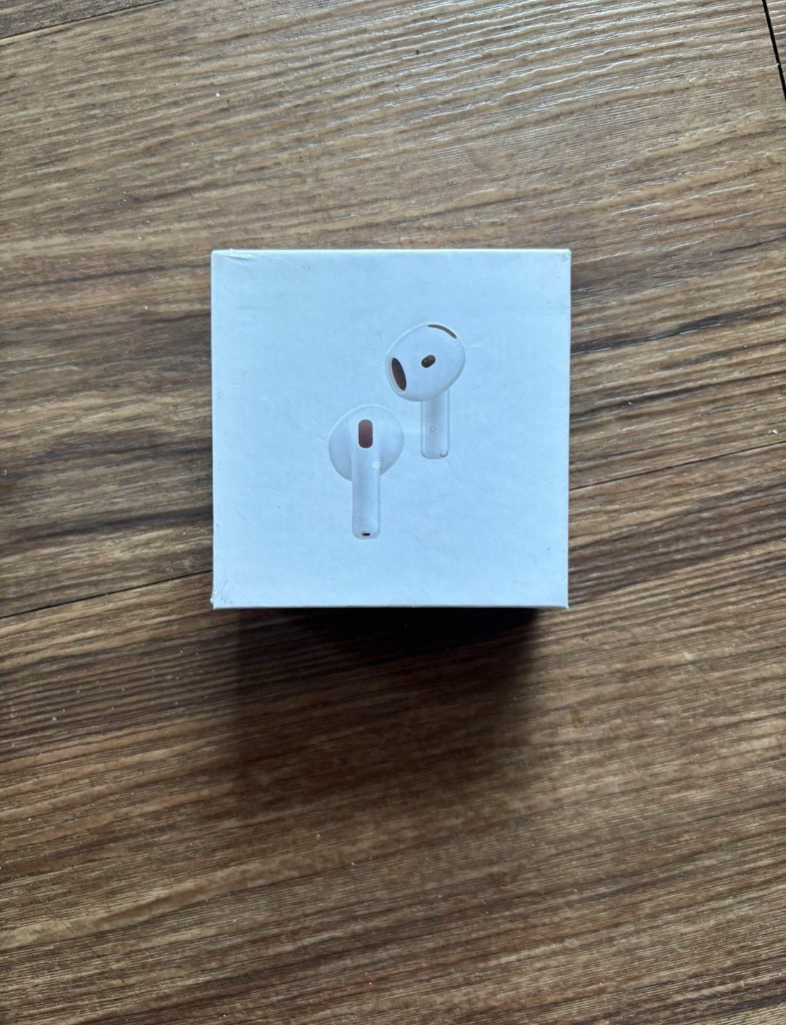 AirPods 4