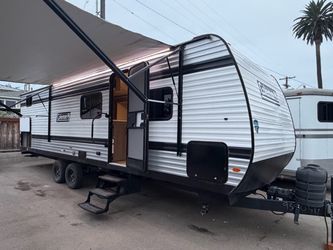 2025 Coleman 27B 2 bedroom Travel Trailer RV Camper