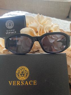 New - Versace
