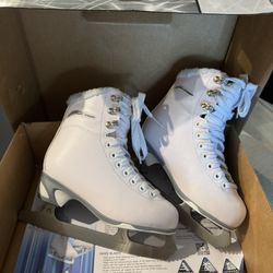Figure Skate Size 13