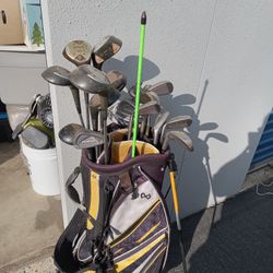 Golf Clubs Right Hand Golf Clubs Asking $35