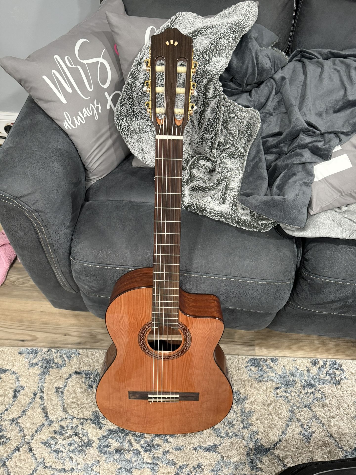 Córdoba Guitar
