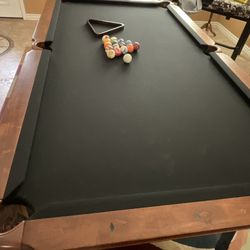 Complete Billards Game Room With Accessories 