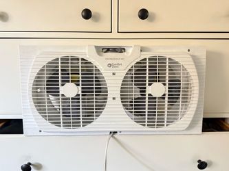 Window Fan- Comfort Zone