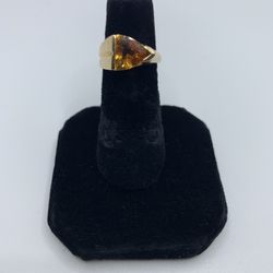 14k Gold Citrine Fashion Ring