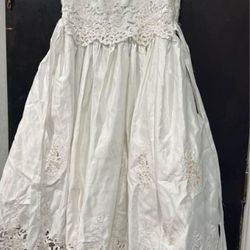 Beautiful white dress maybe for First Communion or Flower Girl, size 14/16
