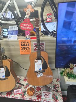 Yamaha Acoustic Guitar