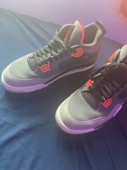 Jordan fours infrared gray
