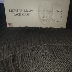 Light Therapy Mask