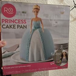 Princess Cake Pan. By RO 