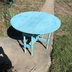 Antique Gate Leg Table