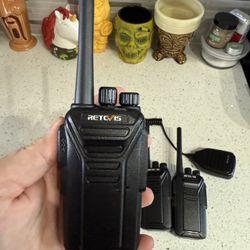 (5) Retevis Long Rage 2-Way Radios (Walkie talkies)