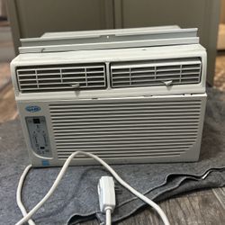 Perfect Aire Window A/C Plugin Unit