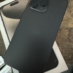 iPhone 15pro Max Unlock