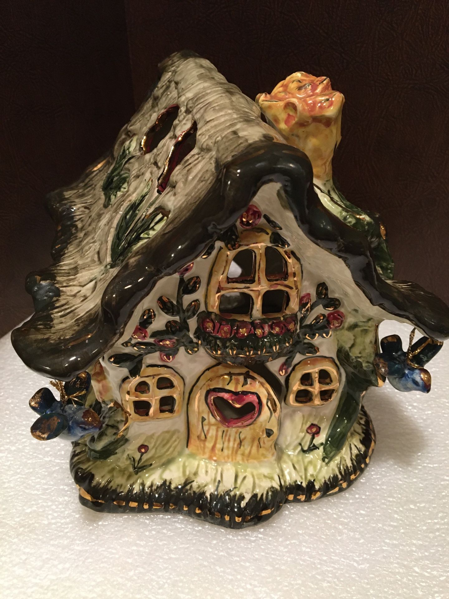 Kimberly Designs 2001 Whimsical Cozy Cottage with Beautiful Green Vines, Hanging Blue Birds and Rose🌹 Shaped Chimney Tea Light Candle Holder with Sp