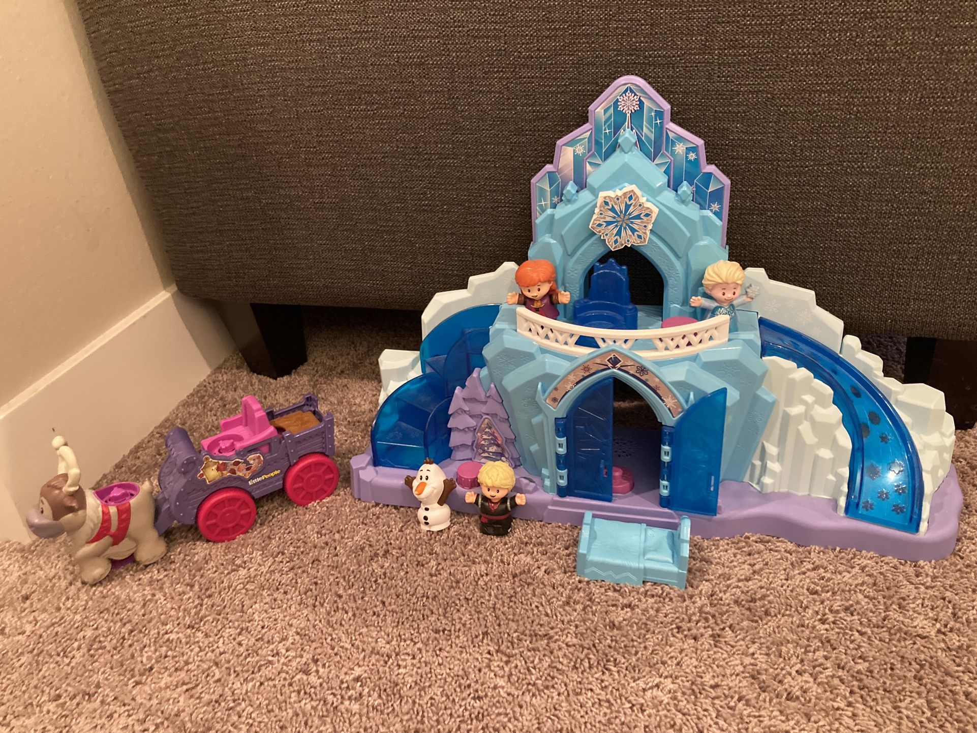 Frozen Little People Toy