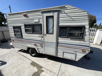 1990 Fleetwood Terry Resort travel trailer