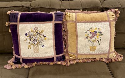 Decorative Cushions 20”x20”
