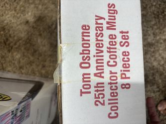 Tom Osborne 8 Piece Mug Set. 