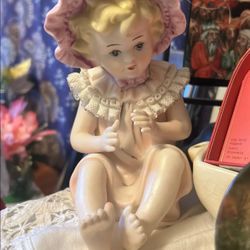 Beautiful Vintage Ceramic Doll Figure