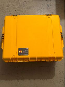 Pelican Storm Case  IM2720