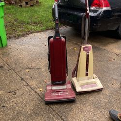 1 Left  vacuum cleaners work very good The beige one